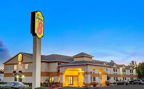 Super 8 By Wyndham Hernando